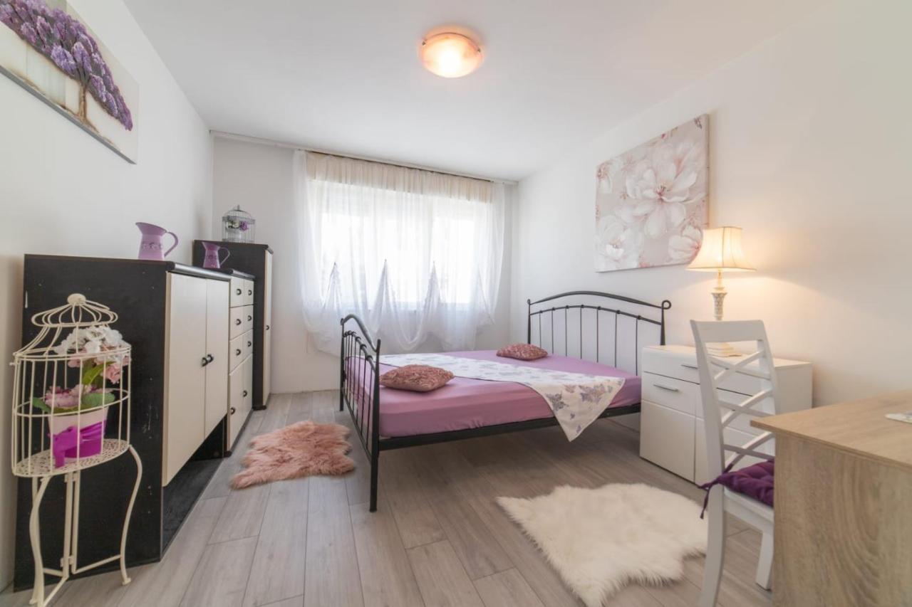 Ferienwohnung Strawberry Split Exterior foto